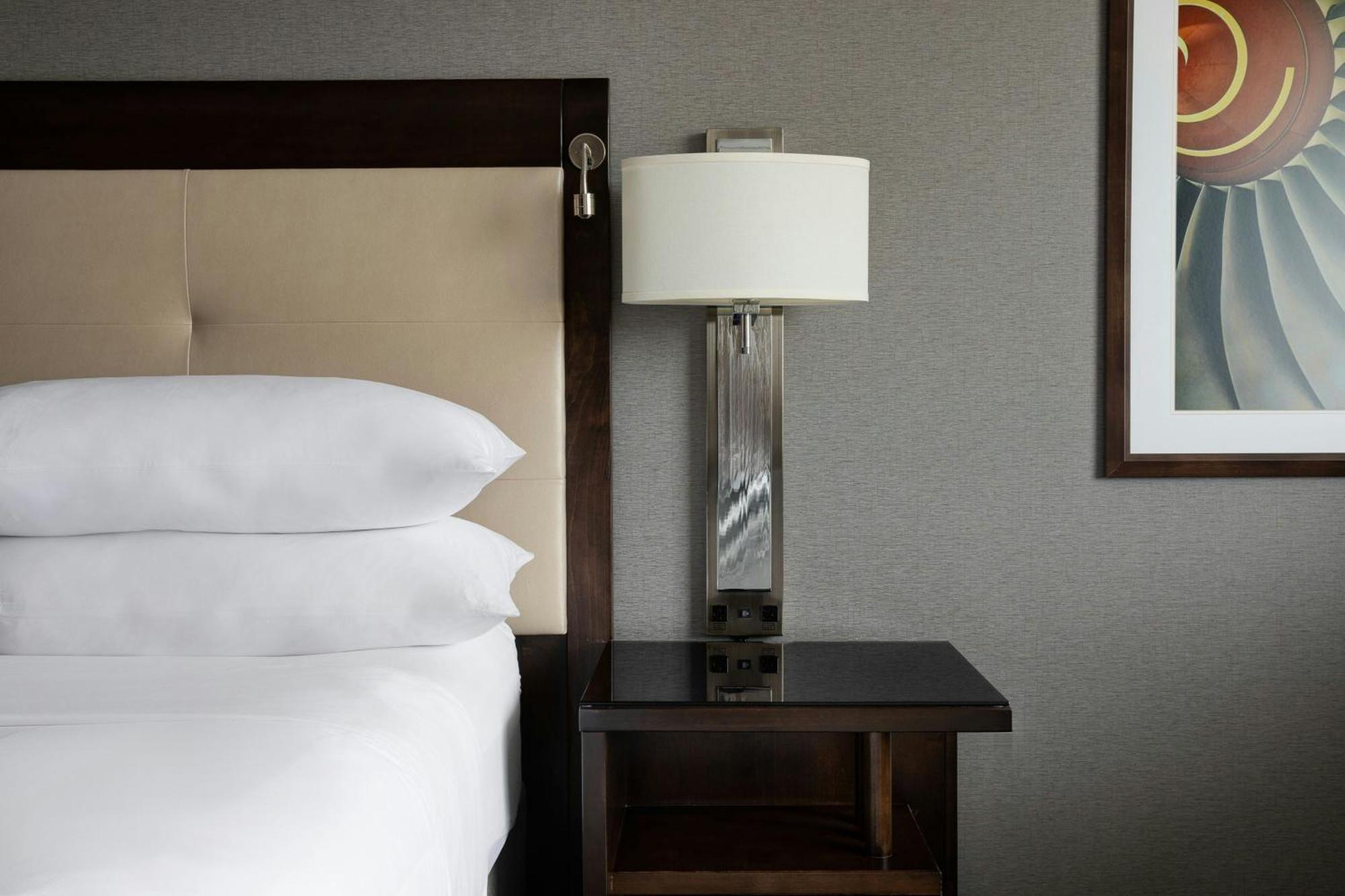 Hotel Marriott St. Louis Airport Edmundson Esterno foto